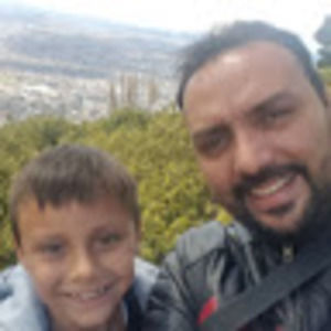 Meet your Posher, Carlos fernando